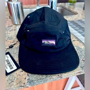 New KITH dri fit mountain hike hat. Never worn.